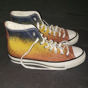Converse High Top Gradient Print Size 7 Men/Unisex